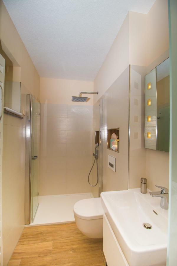 Ambiente Apartments 萨勒河畔瑙姆堡 外观 照片